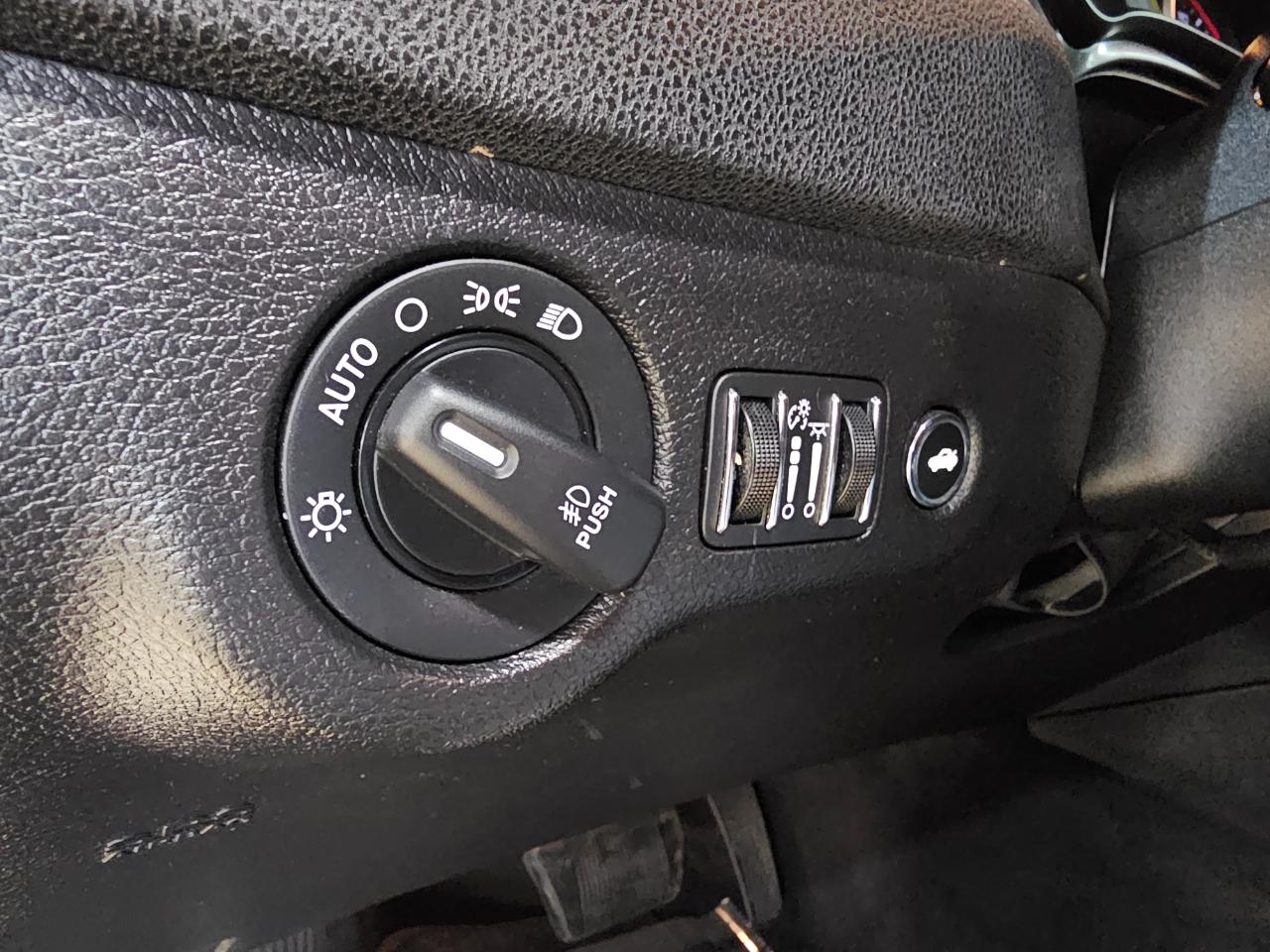 Dodge Charger SXT AWD 2019