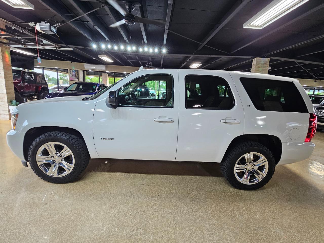 Chevrolet Tahoe 2WD 4dr 1500 LT 2011