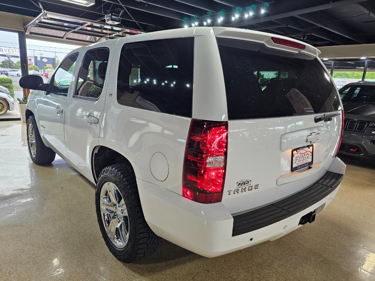 Chevrolet Tahoe 2WD 4dr 1500 LT 2011
