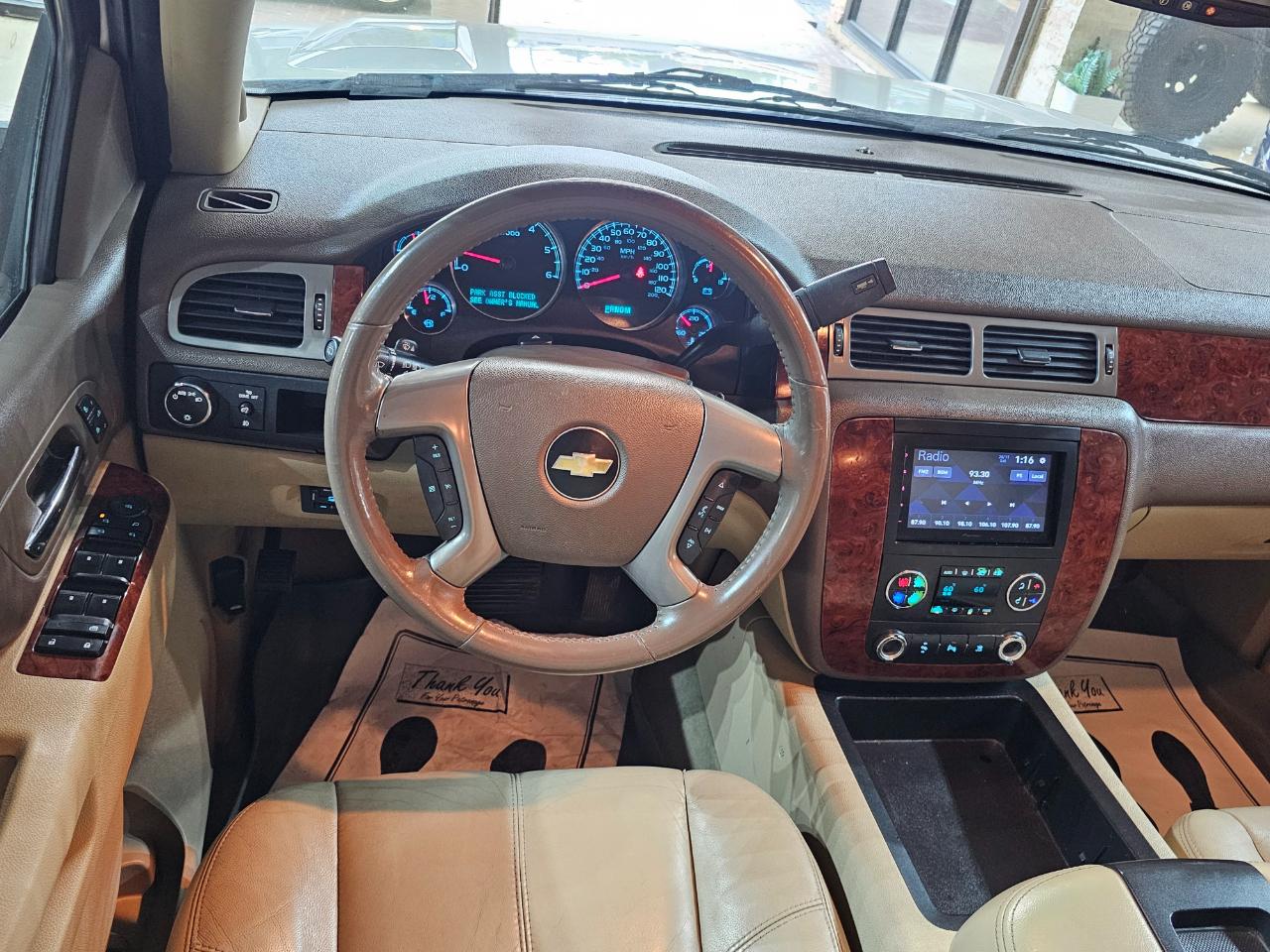 Chevrolet Tahoe 2WD 4dr 1500 LT 2011