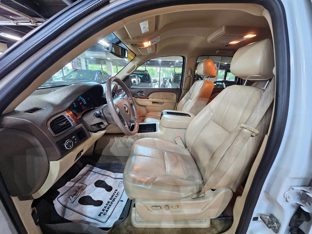 Chevrolet Tahoe 2WD 4dr 1500 LT 2011
