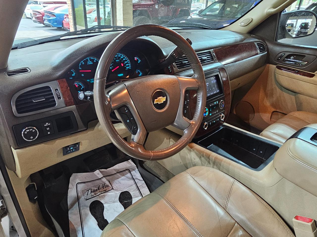 Chevrolet Tahoe 2WD 4dr 1500 LT 2011