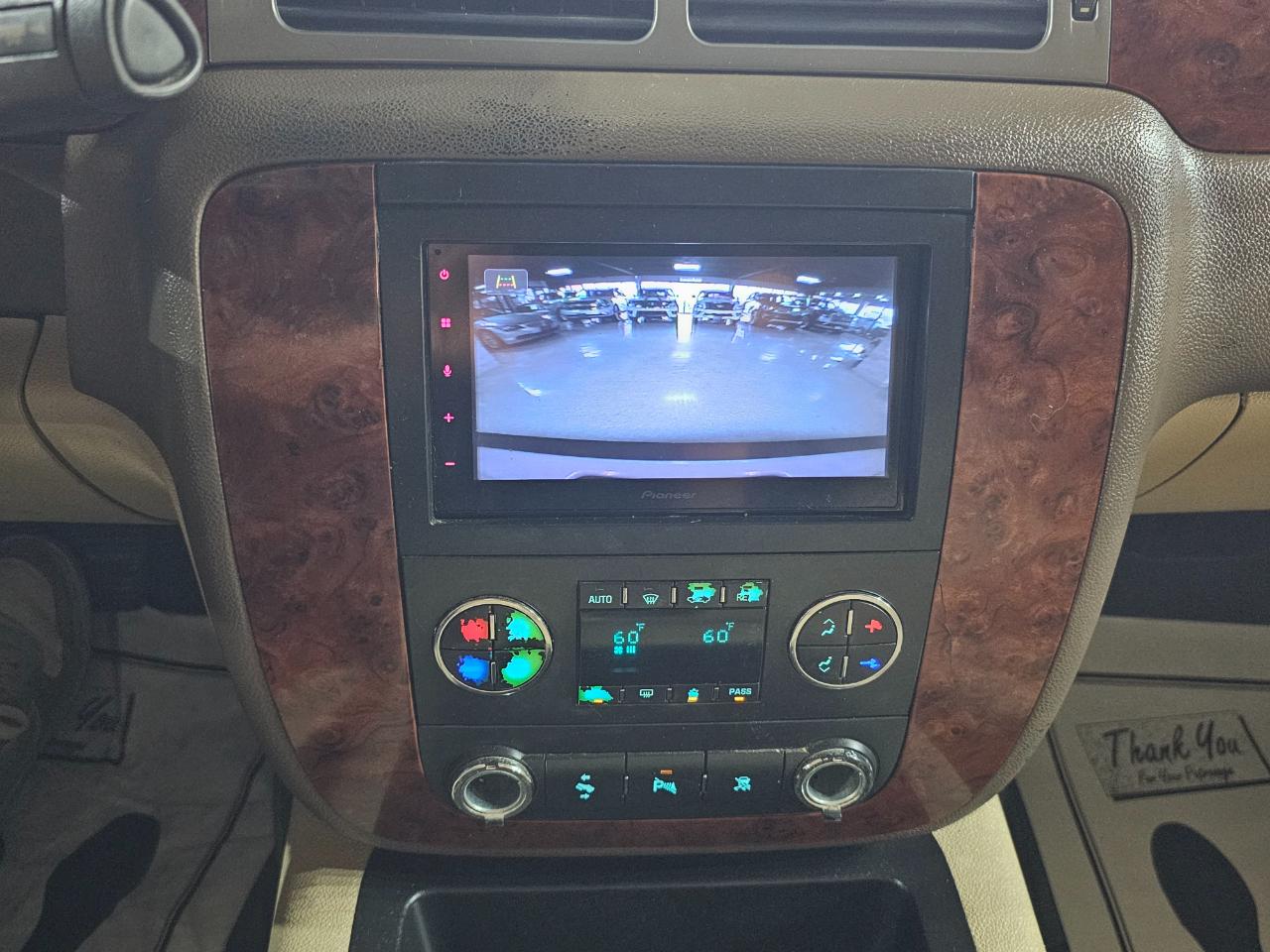 Chevrolet Tahoe 2WD 4dr 1500 LT 2011