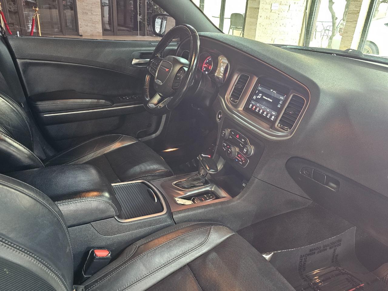 Dodge Charger SXT RWD 2021