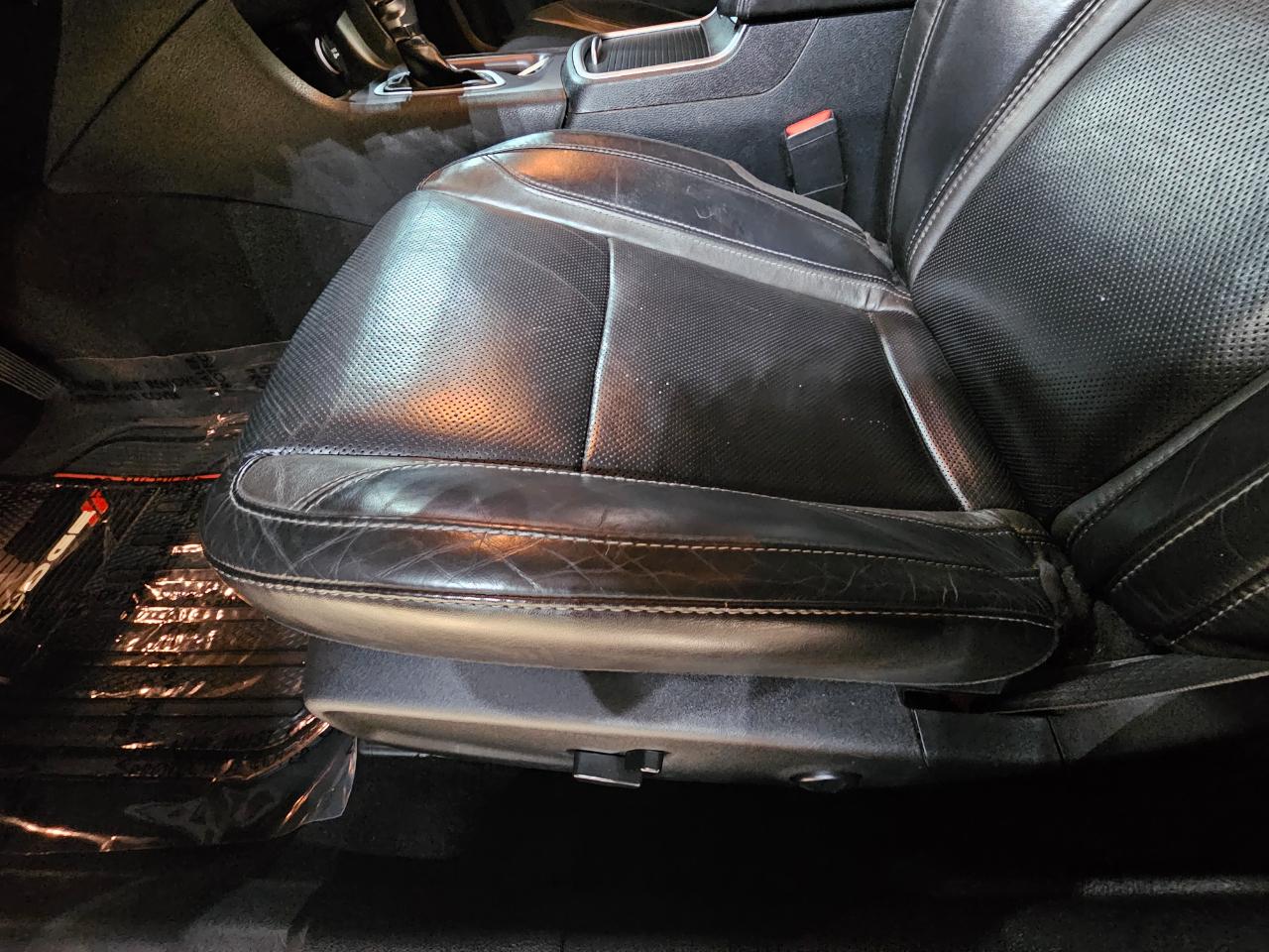 Dodge Charger SXT RWD 2021