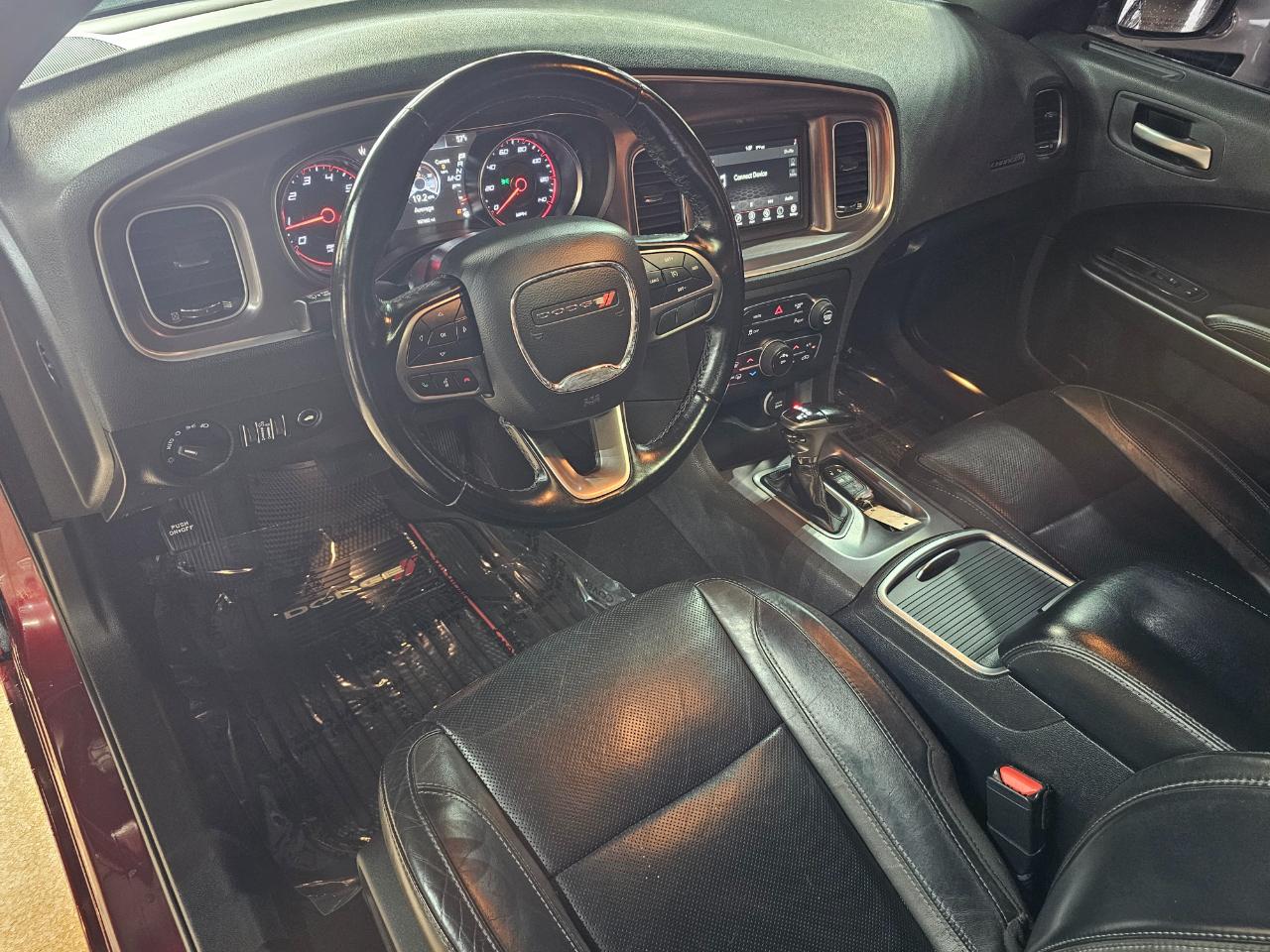 Dodge Charger SXT RWD 2021