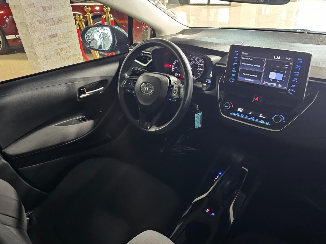 Toyota Corolla LE CVT (Natl) 2021