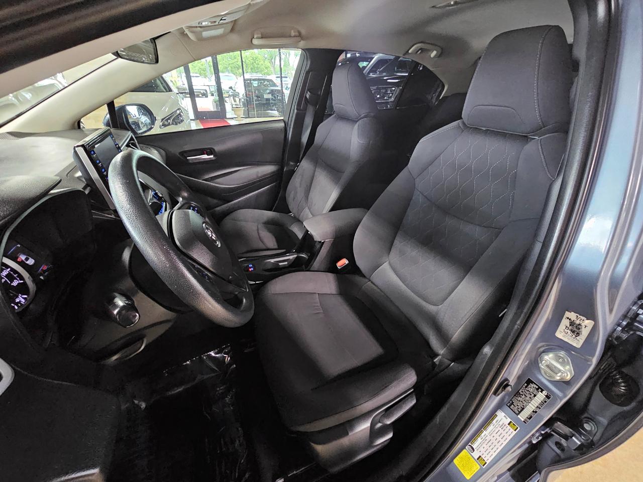 Toyota Corolla LE CVT (Natl) 2021
