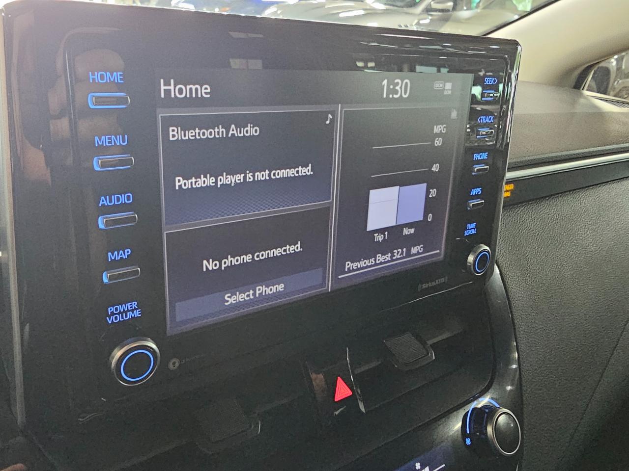 Toyota Corolla LE CVT (Natl) 2021