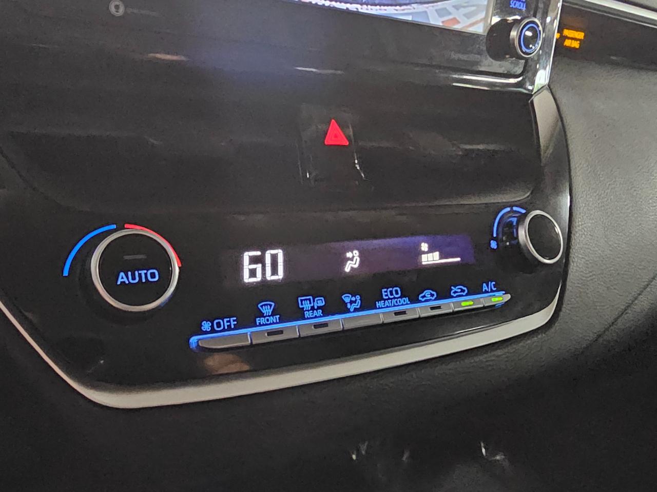 Toyota Corolla LE CVT (Natl) 2021