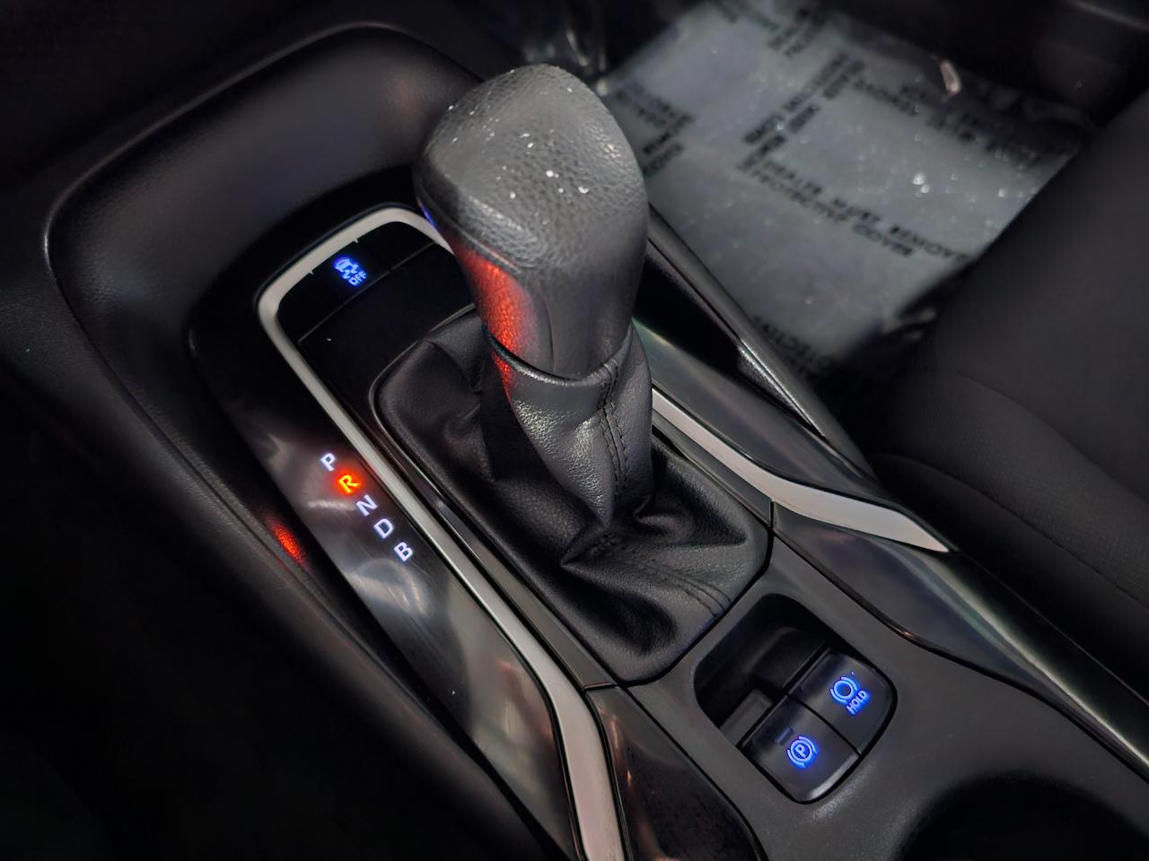 Toyota Corolla LE CVT (Natl) 2021