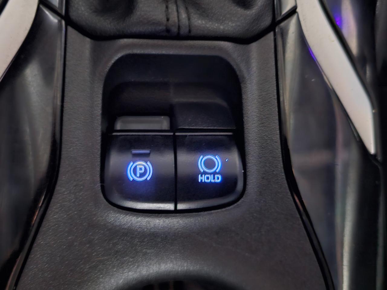 Toyota Corolla LE CVT (Natl) 2021