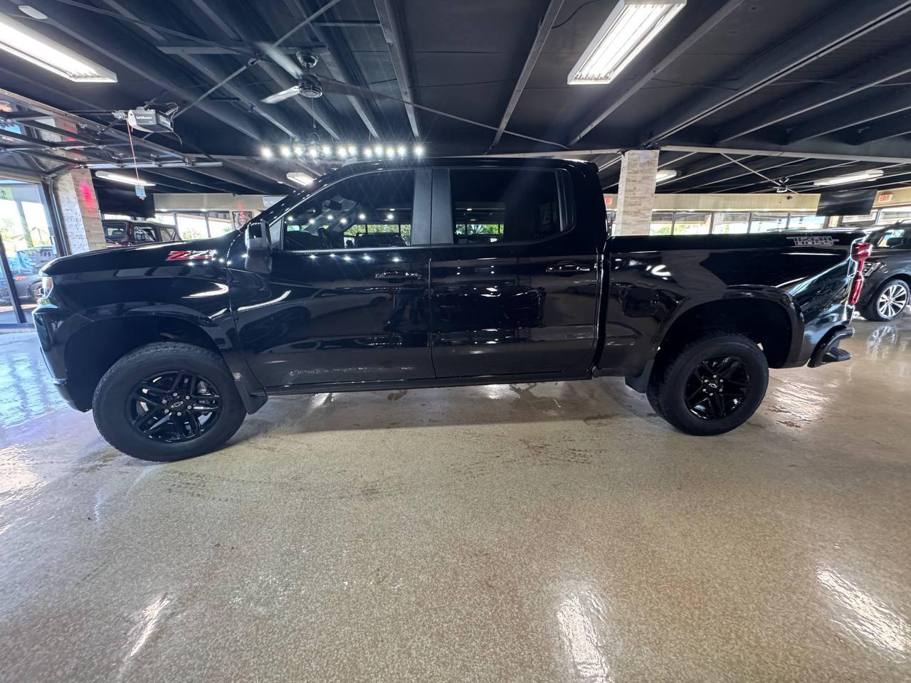 Chevrolet Silverado 1500 4WD Crew Cab 147" LT Trail Boss 2021
