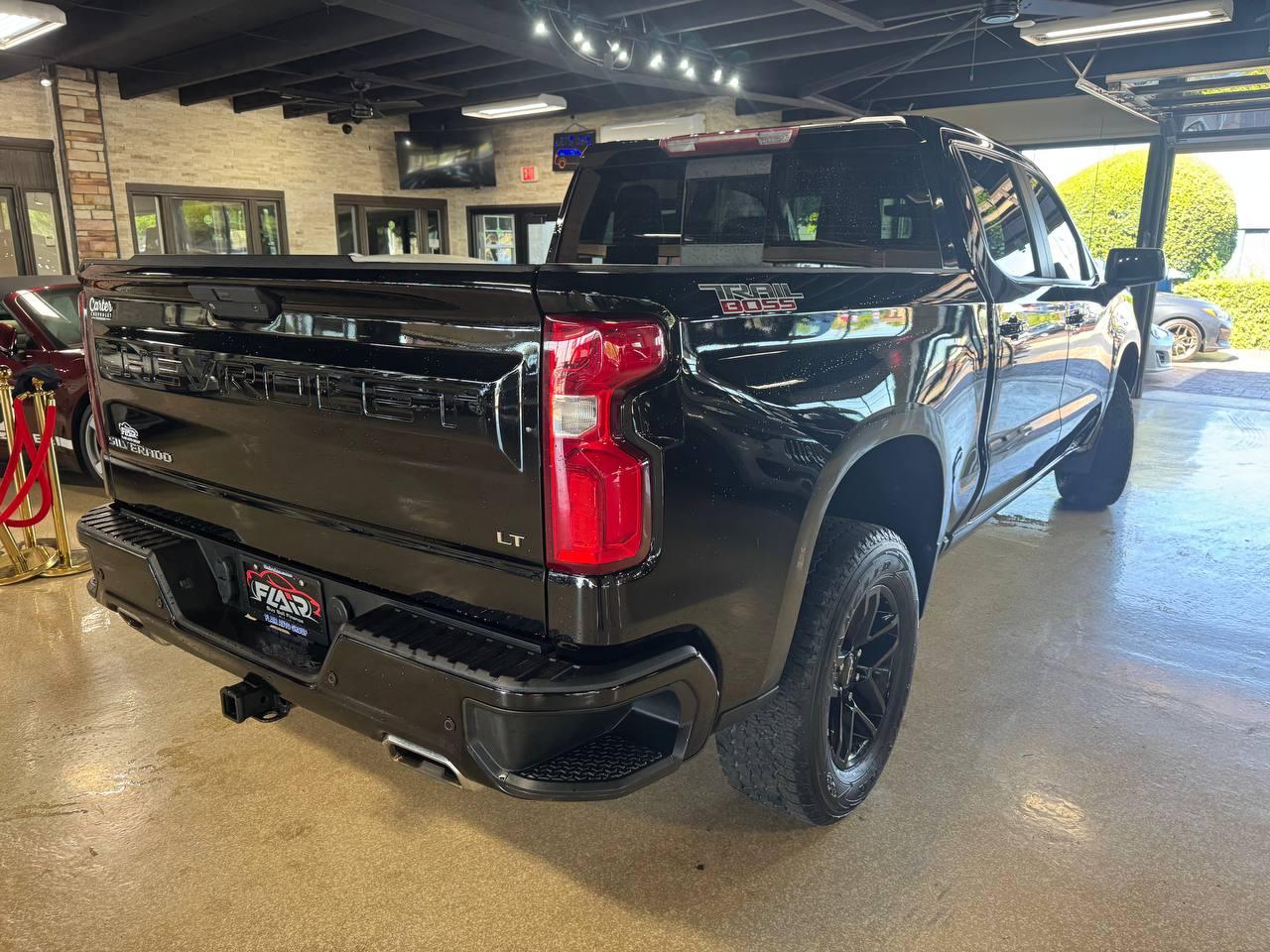 Chevrolet Silverado 1500 4WD Crew Cab 147" LT Trail Boss 2021