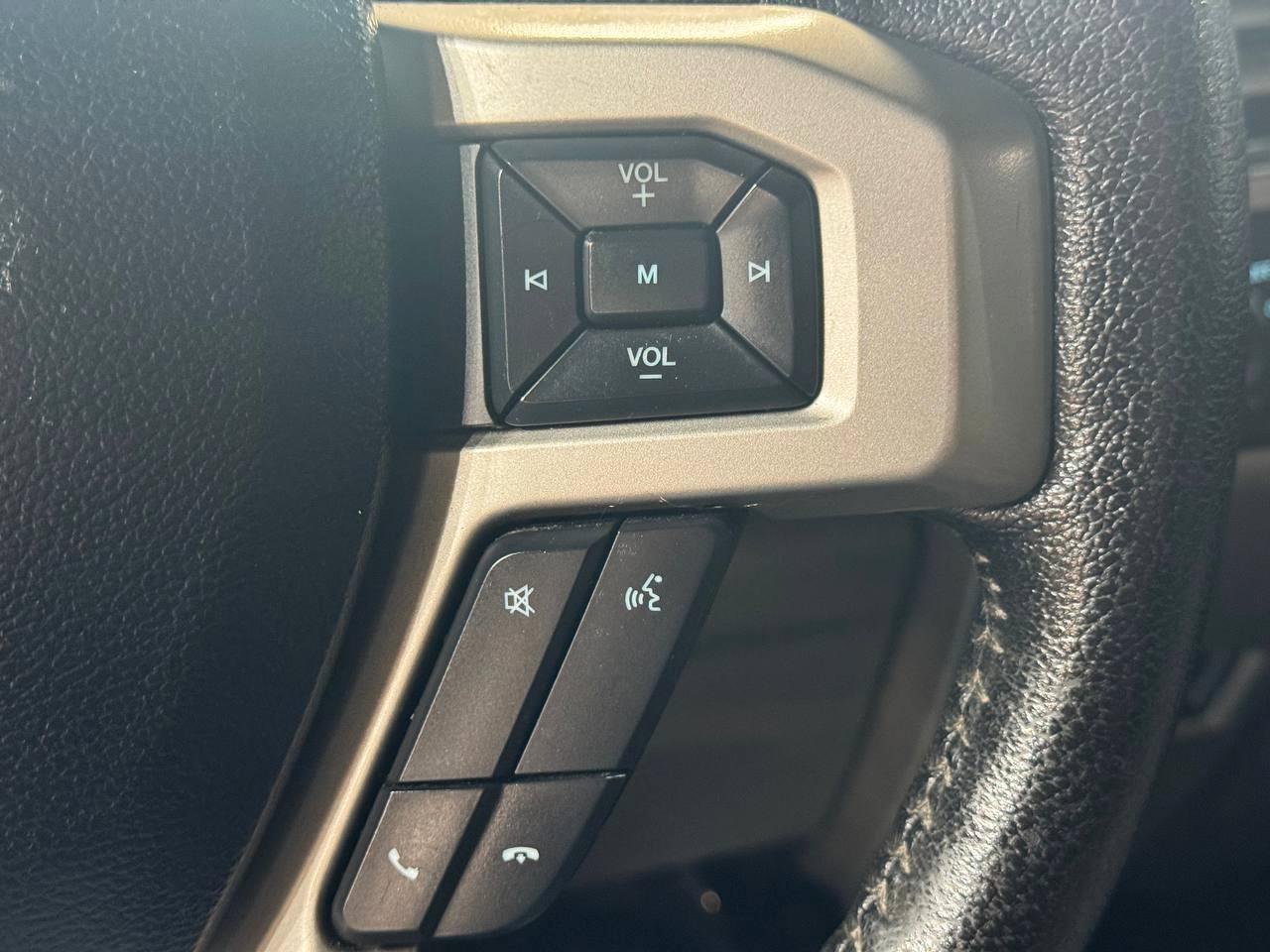Ford F-150 2WD SuperCrew 157" XL 2015