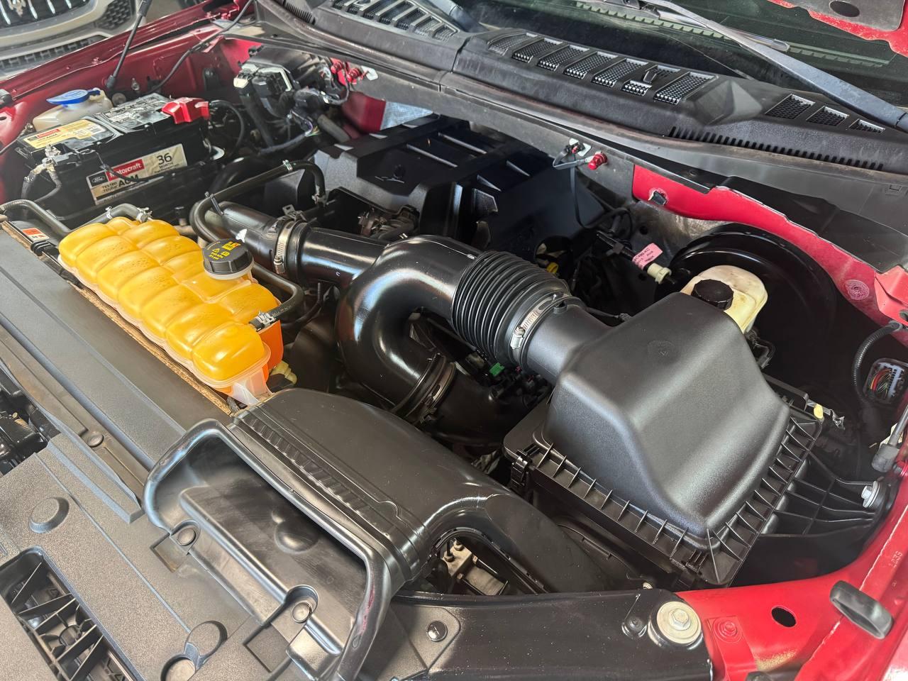 Ford F-150 2WD SuperCrew 157" XL 2015