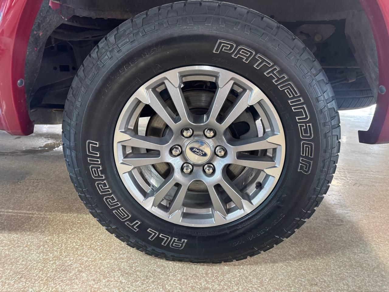 Ford F-150 2WD SuperCrew 157" XL 2015