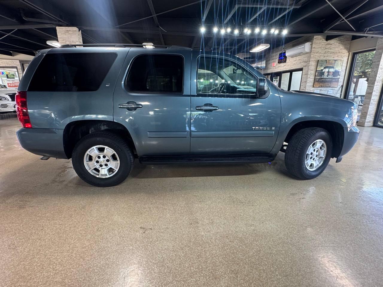 Chevrolet Tahoe 2WD 4dr 1500 LT w/2LT 2008
