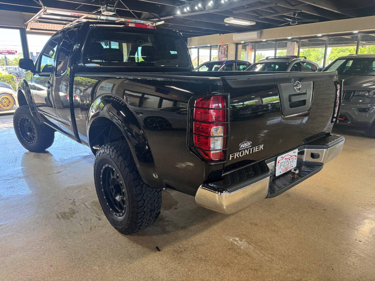 Nissan Frontier 2WD King Cab I4 Auto S 2014