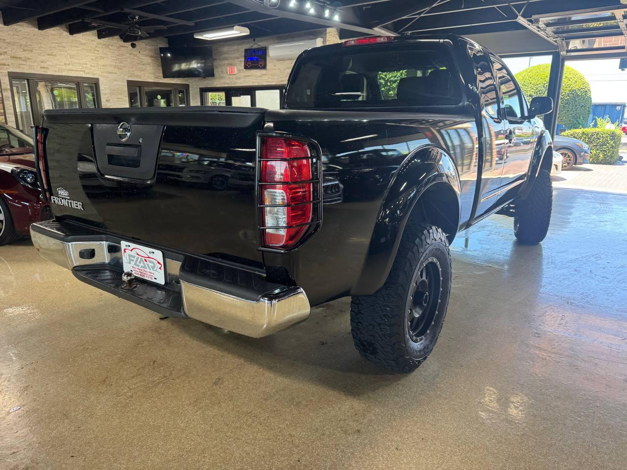 Nissan Frontier 2WD King Cab I4 Auto S 2014
