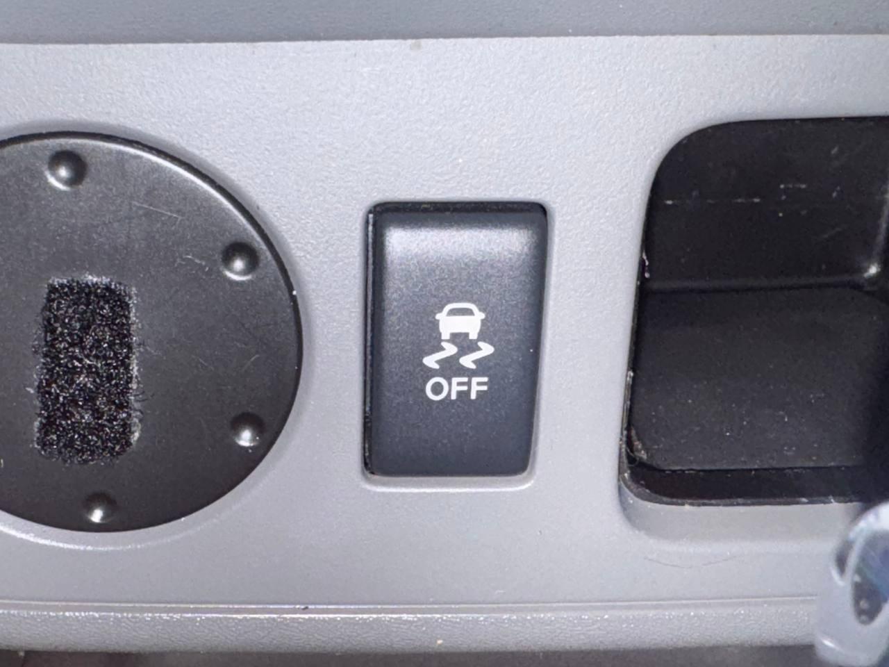 Nissan Frontier 2WD King Cab I4 Auto S 2014