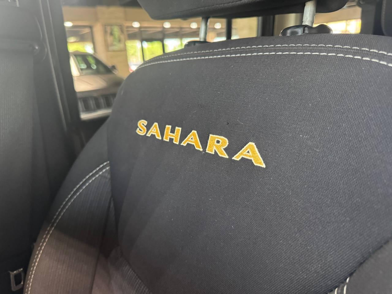 Jeep Wrangler Unlimited 4WD 4dr Sahara 2014