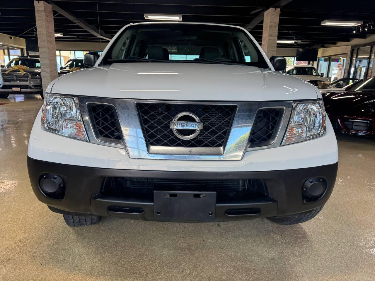Nissan Frontier 2WD Crew Cab SWB Auto S 2016