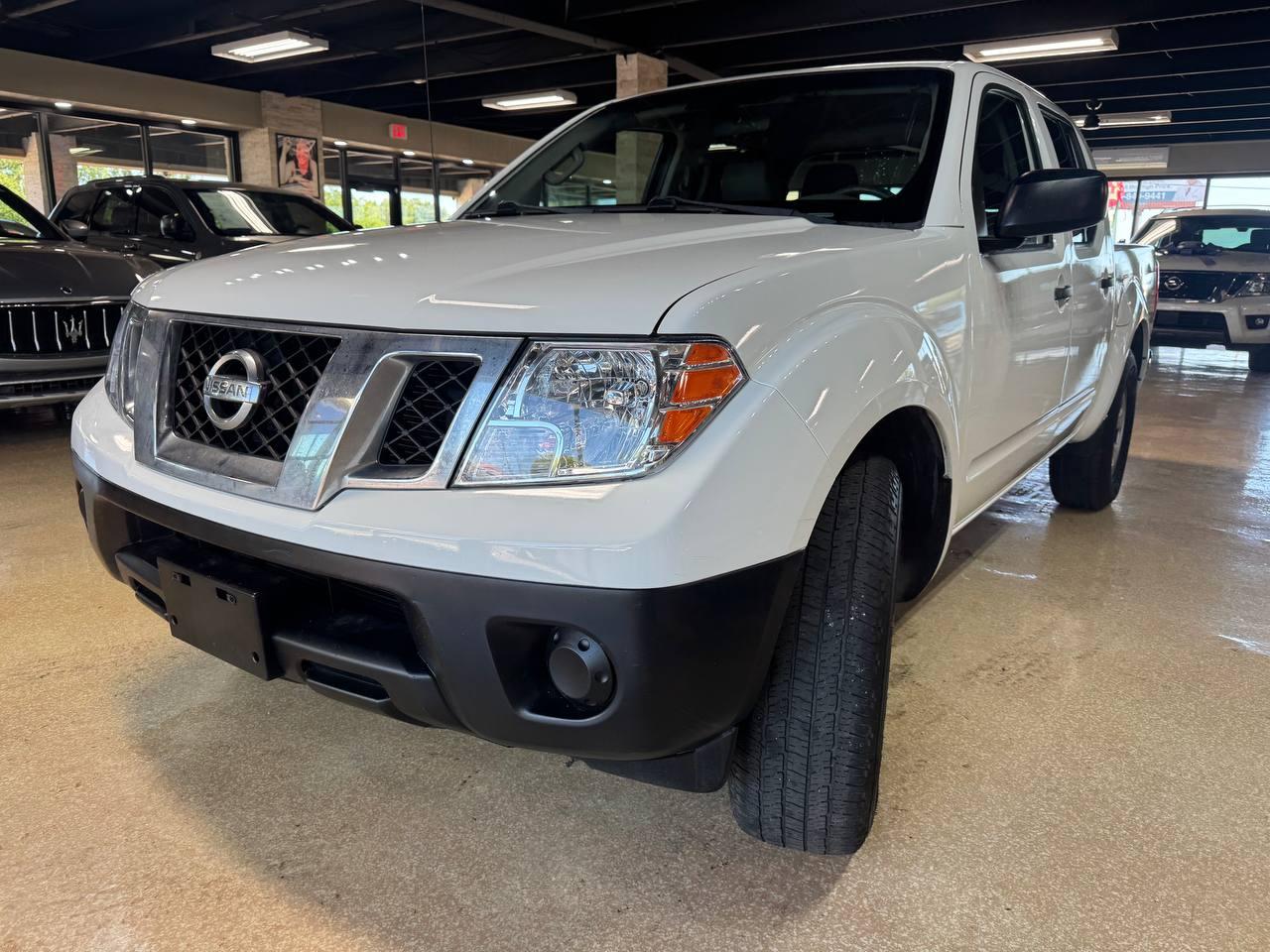 Nissan Frontier 2WD Crew Cab SWB Auto S 2016