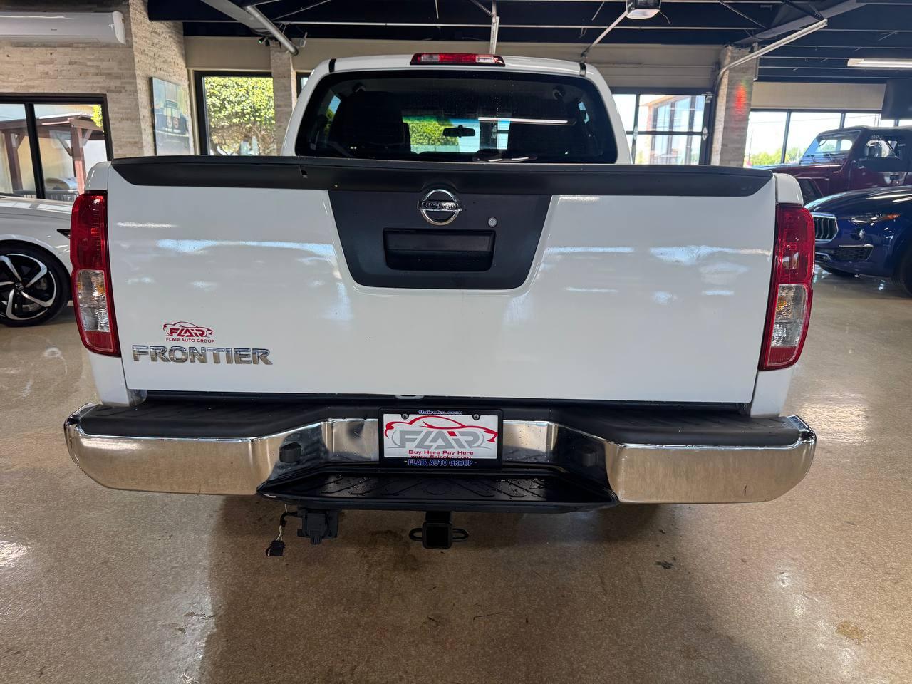 Nissan Frontier 2WD Crew Cab SWB Auto S 2016