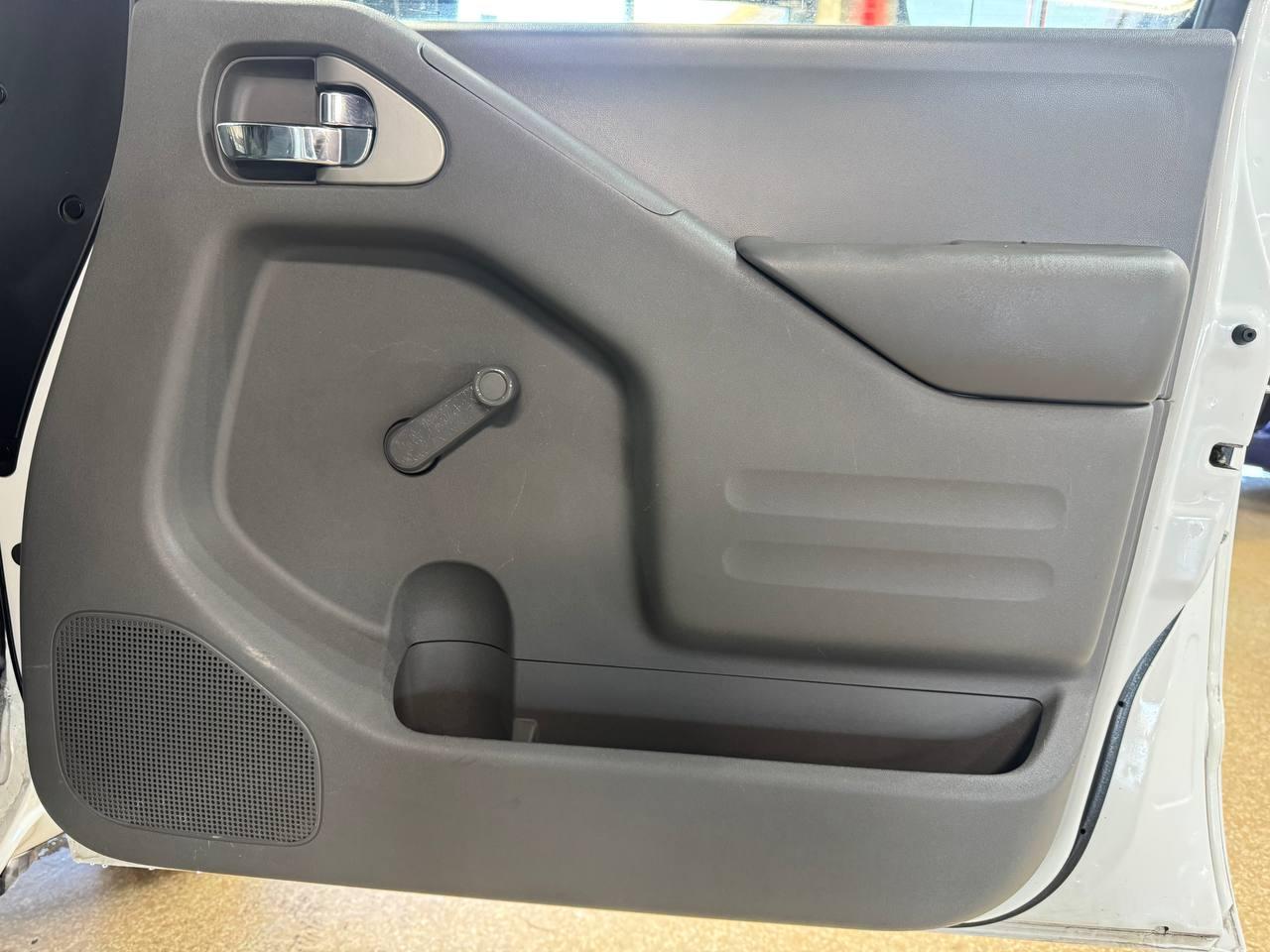 Nissan Frontier 2WD Crew Cab SWB Auto S 2016