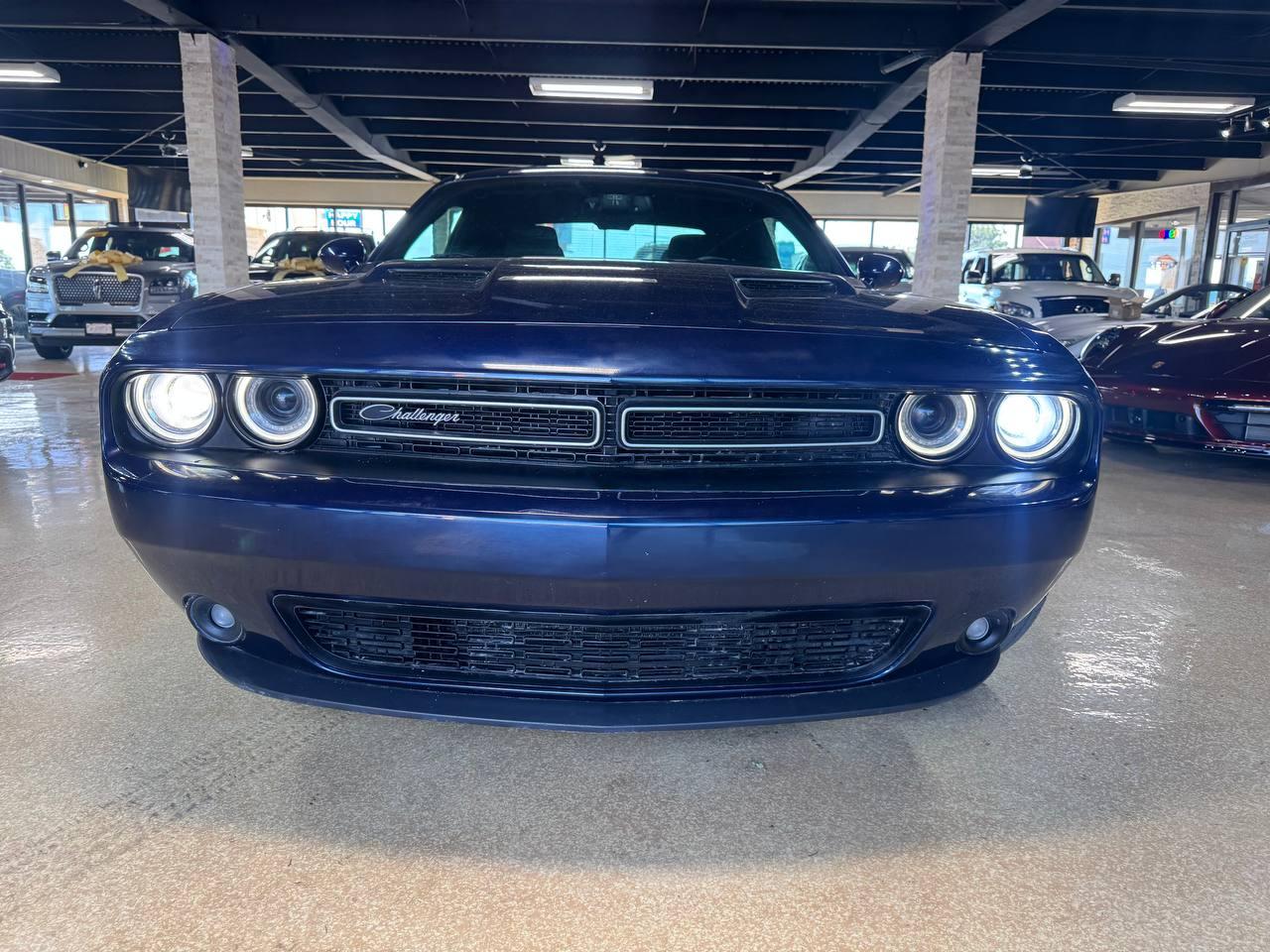 Dodge Challenger 2dr Cpe SXT 2015