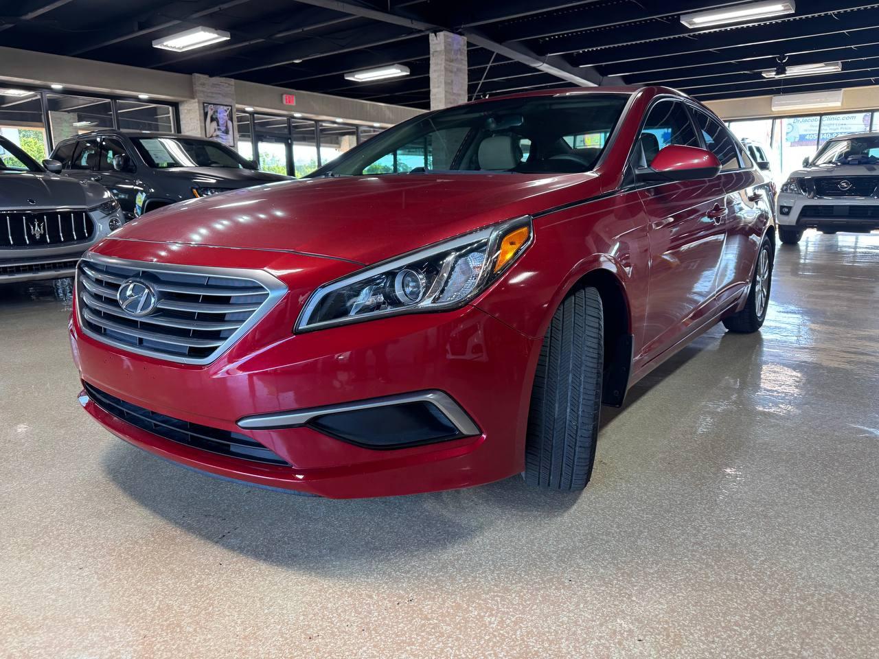 Hyundai Sonata SE 2.4L 2017
