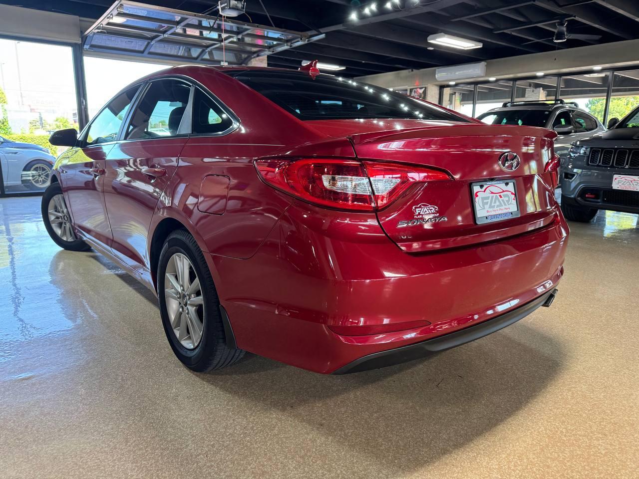 Hyundai Sonata SE 2.4L 2017
