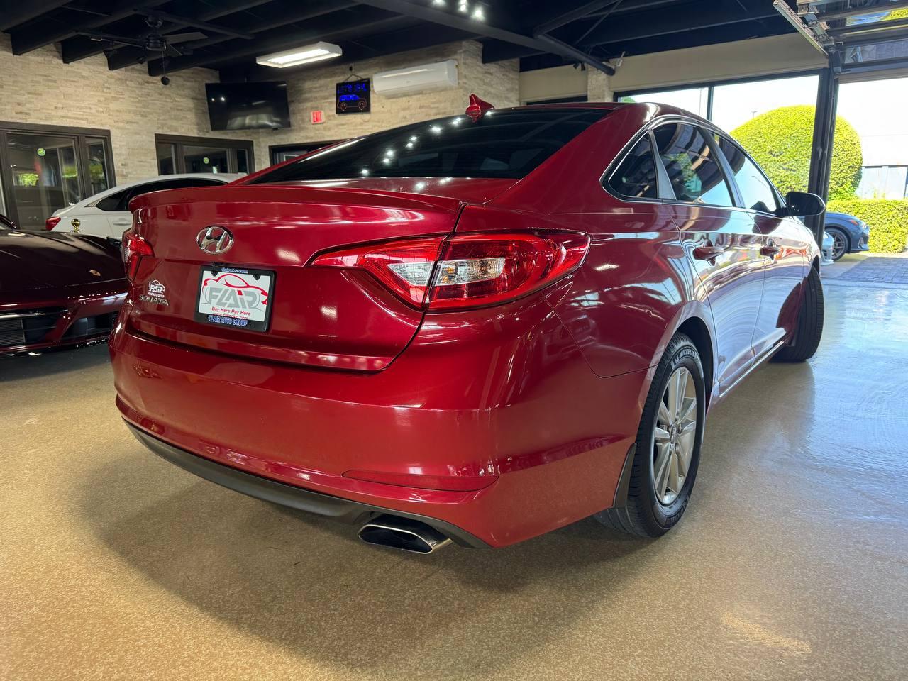 Hyundai Sonata SE 2.4L 2017