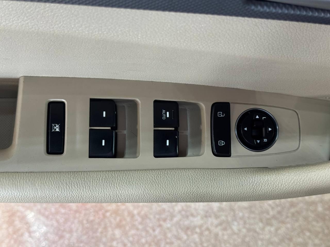 Hyundai Sonata SE 2.4L 2017