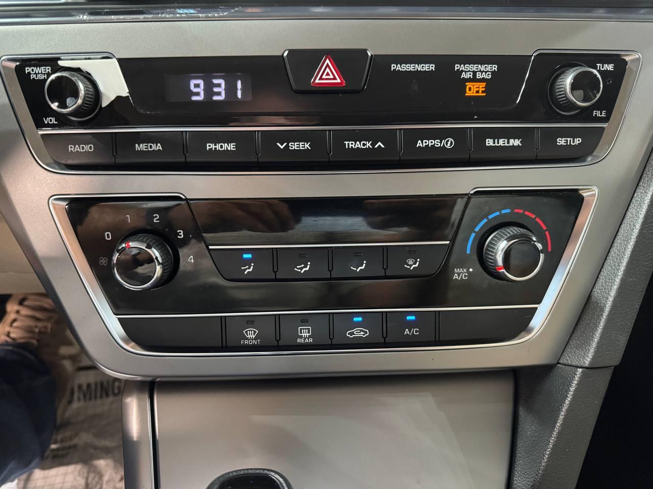 Hyundai Sonata SE 2.4L 2017