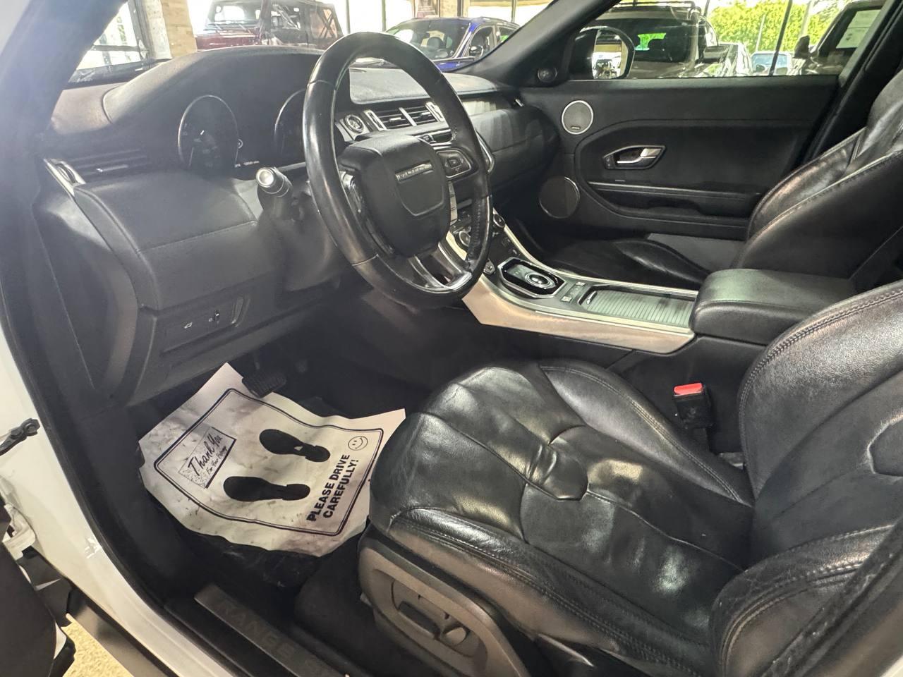 Land Rover Range Rover Evoque 5dr HB Pure Plus 2015
