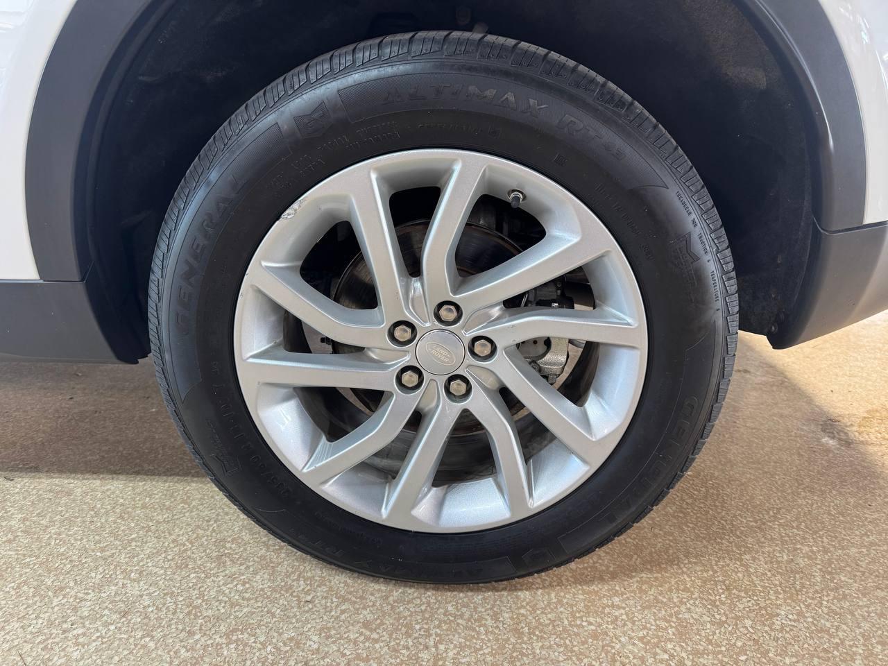 Land Rover Discovery Sport HSE 4WD 2017