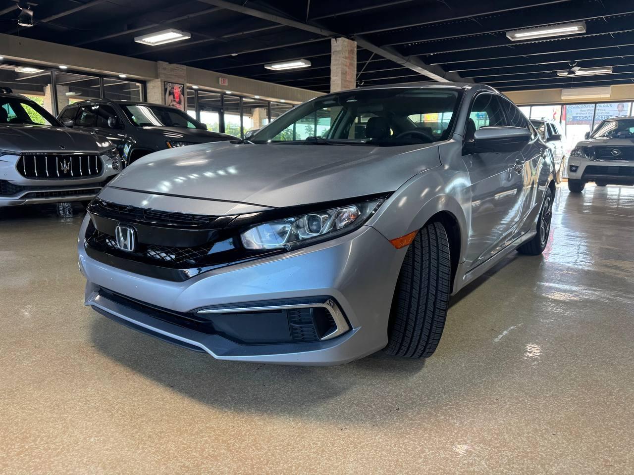 Honda Civic Sedan LX CVT 2020