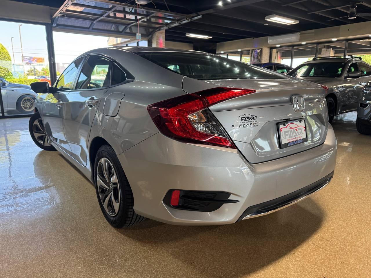 Honda Civic Sedan LX CVT 2020