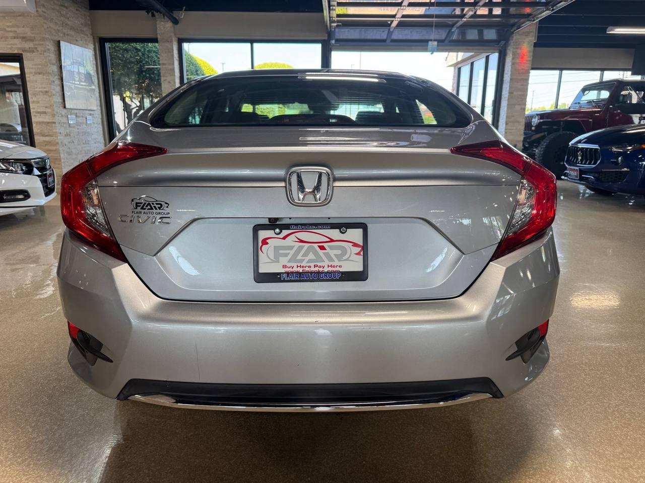 Honda Civic Sedan LX CVT 2020