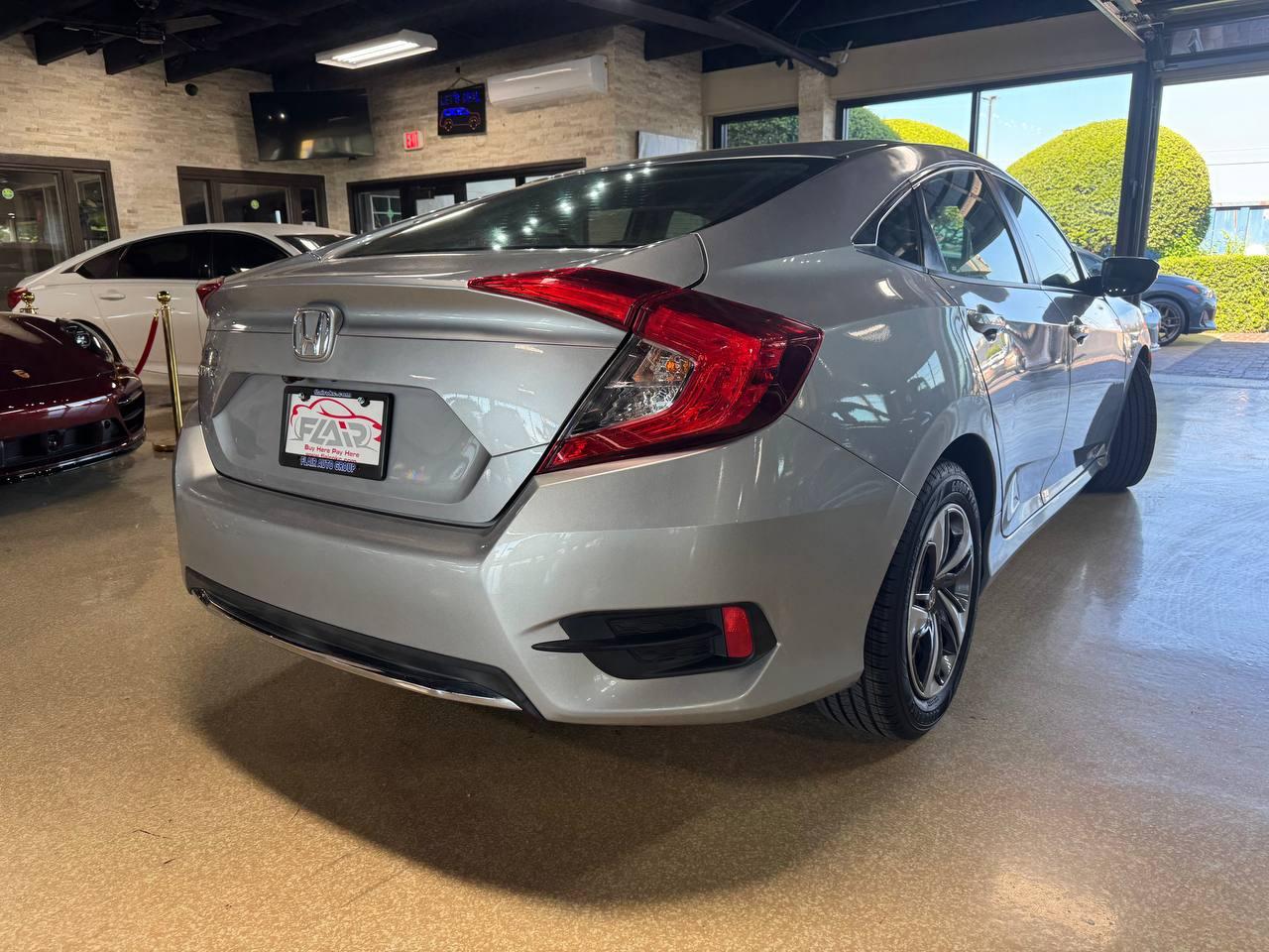 Honda Civic Sedan LX CVT 2020