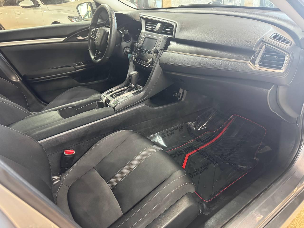 Honda Civic Sedan LX CVT 2020