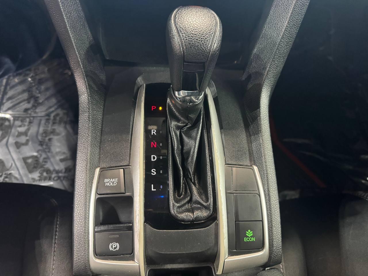 Honda Civic Sedan LX CVT 2020