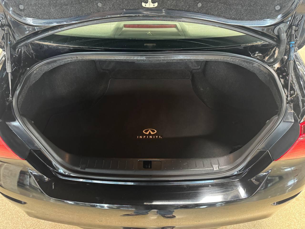 Infiniti Q70L 4dr Sdn V6 AWD 2015