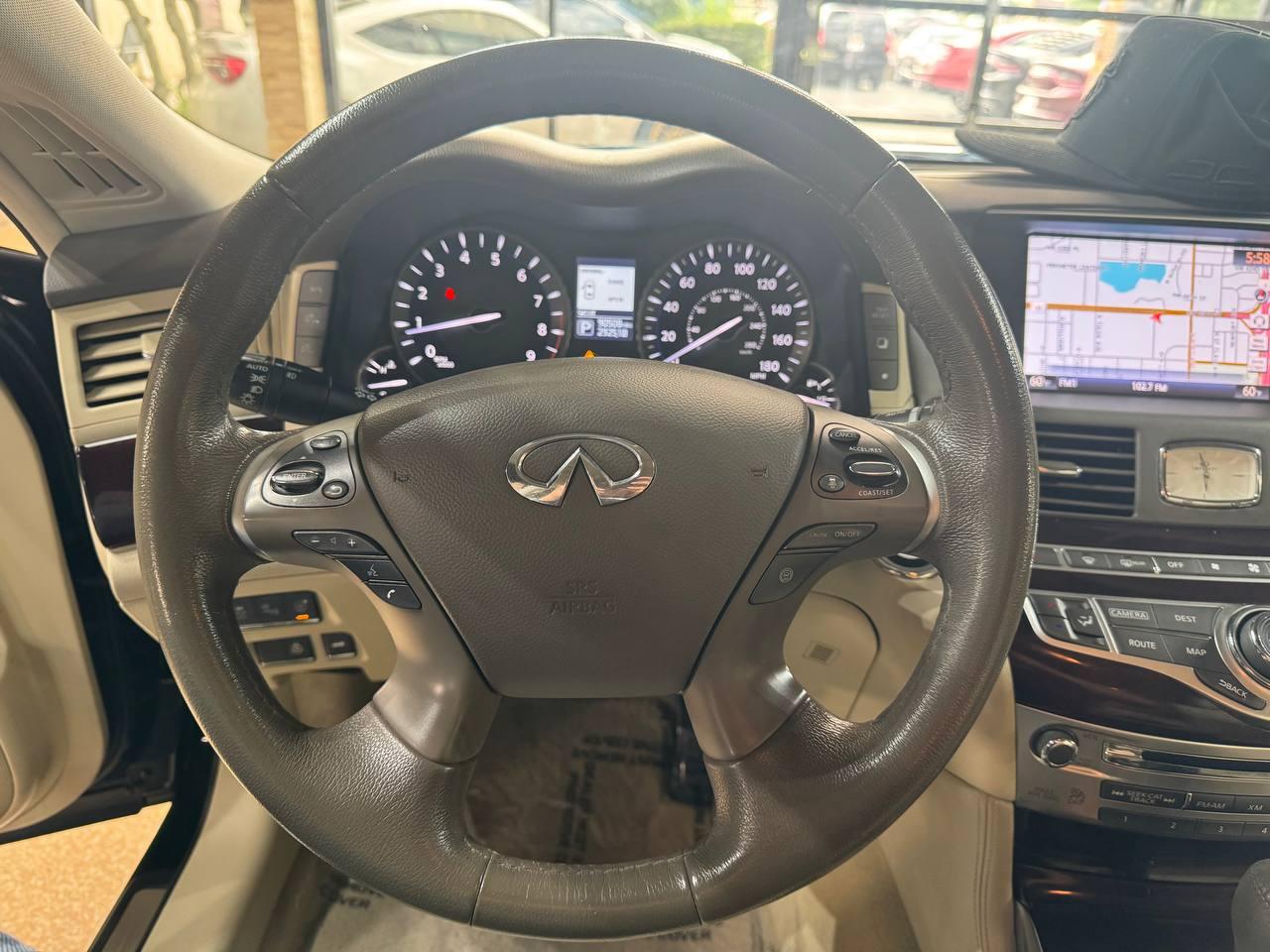 Infiniti Q70L 4dr Sdn V6 AWD 2015