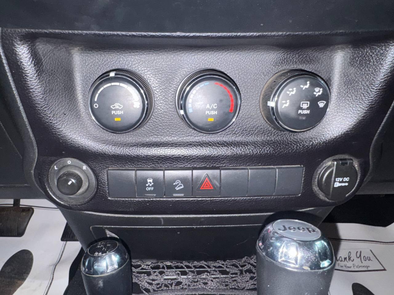 Jeep Wrangler Unlimited 4WD 4dr Sport 2016