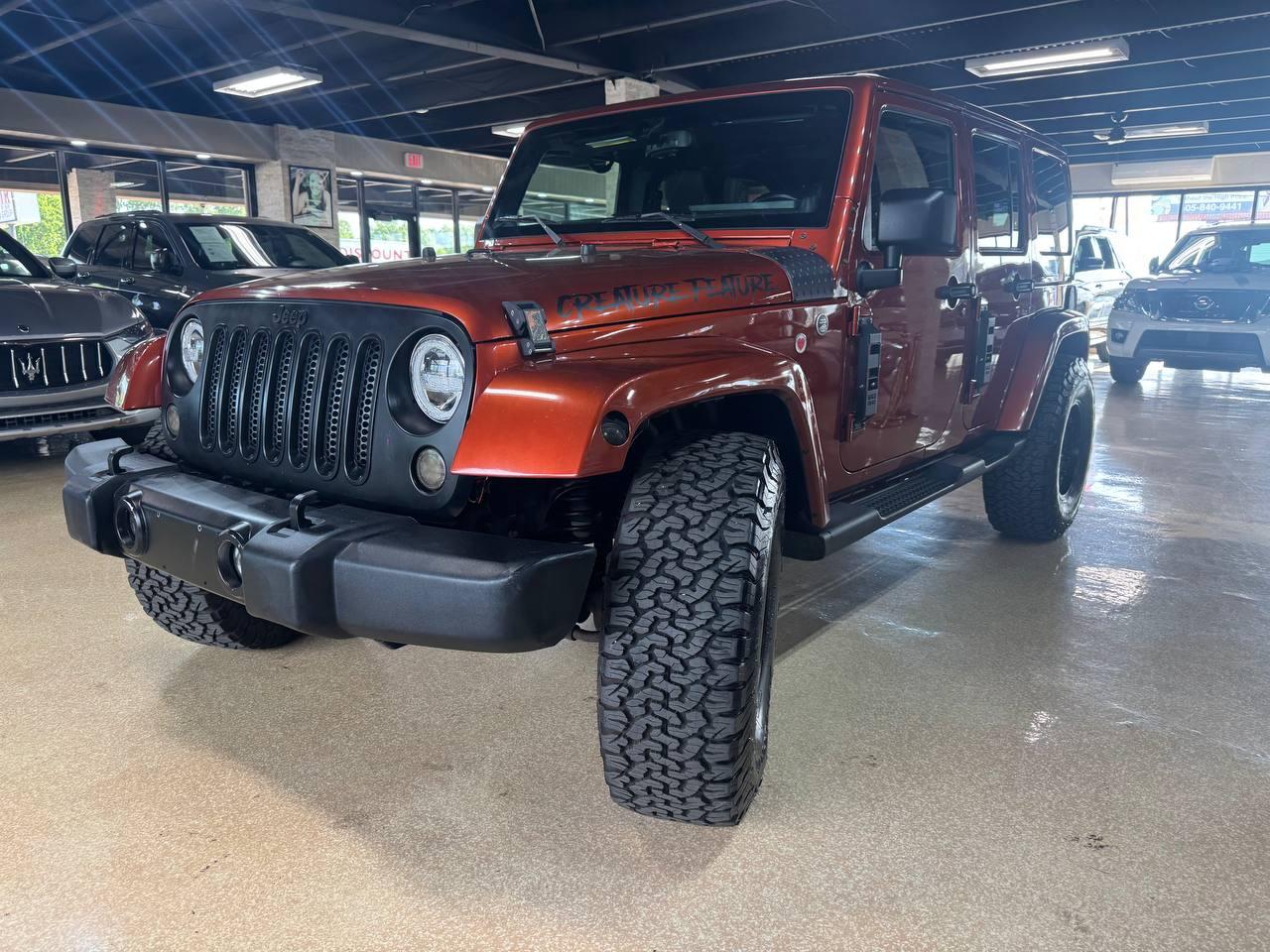 Jeep Wrangler Unlimited 4WD 4dr Sahara 2014