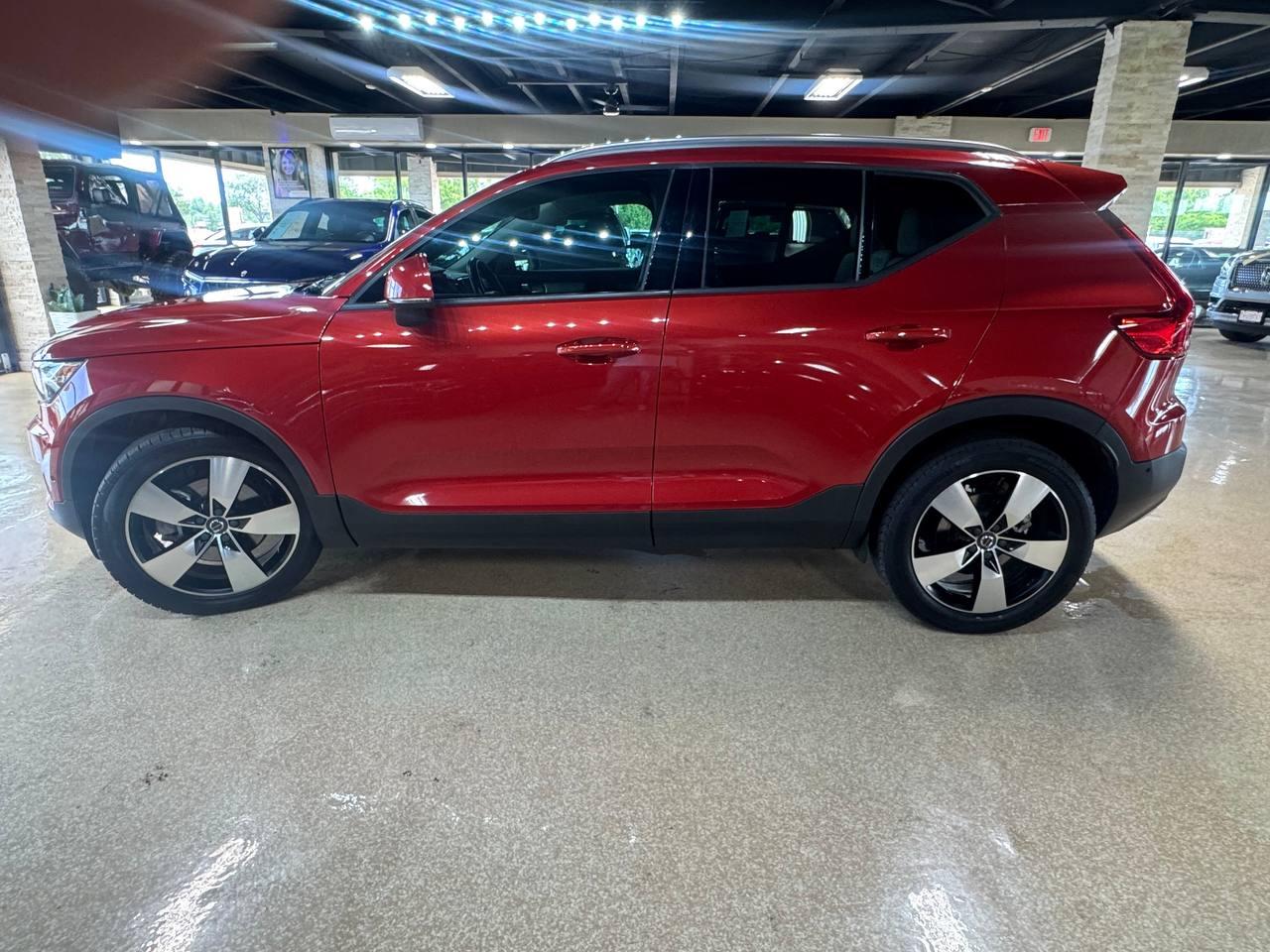 Volvo XC40 T5 AWD Momentum 2019