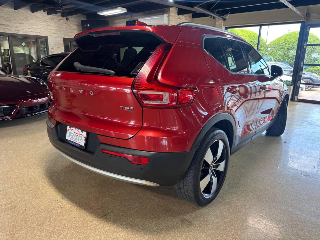 Volvo XC40 T5 AWD Momentum 2019